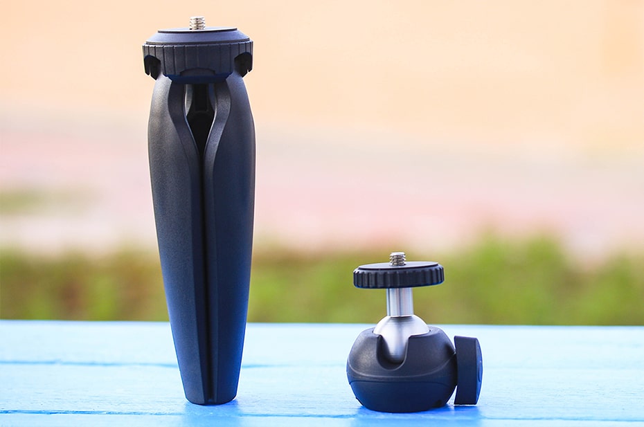 MOJOGEAR Video KIT / vlog set: Mini-statief + telefoonhouder + microfoon + lampje - Ministatieven