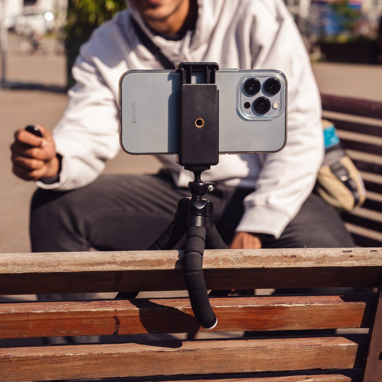 Flexibel mini-statief met schuimrubber poten KIT: incl. telefoonhouder, bluetooth remote, GoPro-adapter & opbergzakje - Flexibele statieven