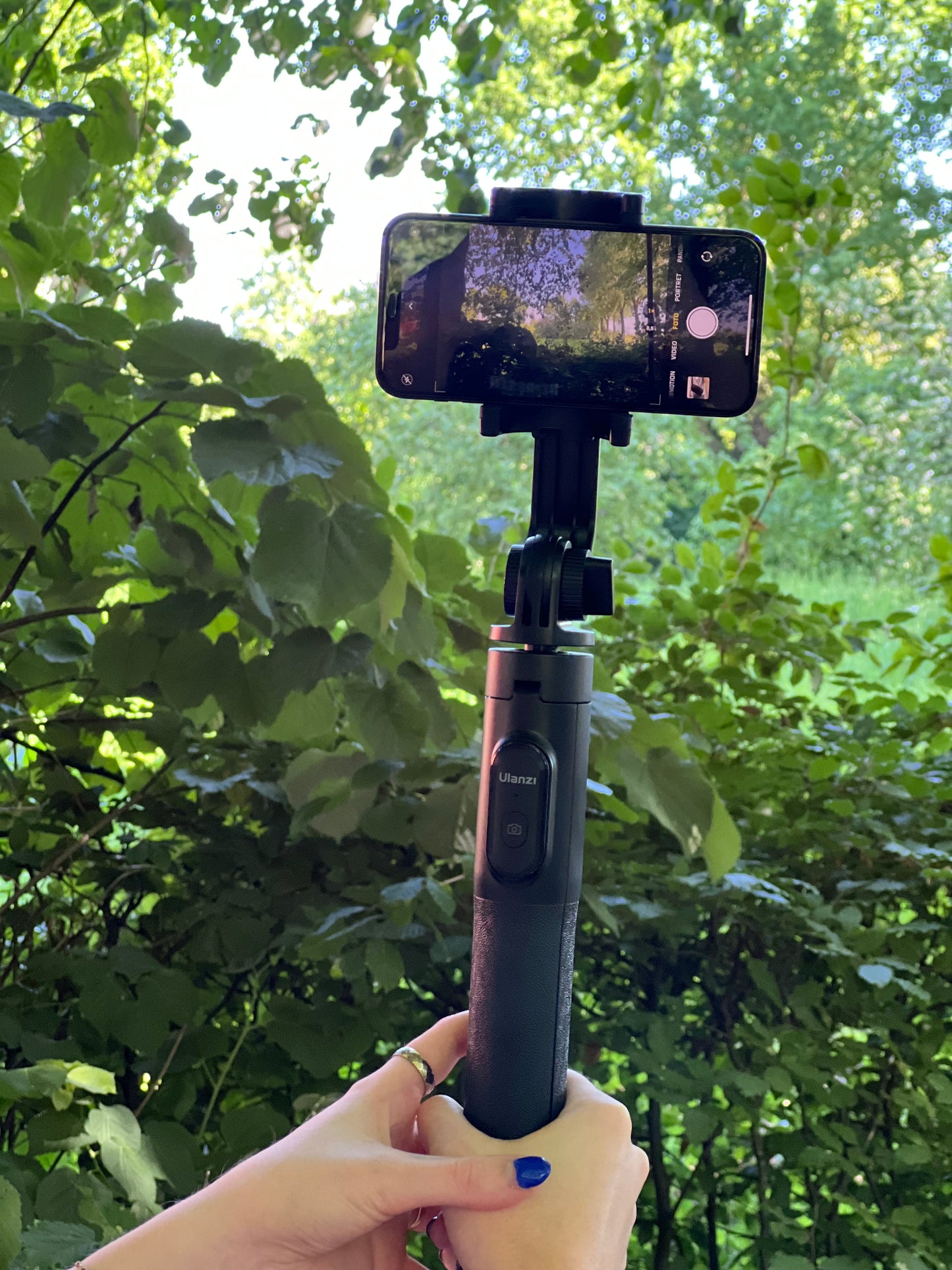 Ulanzi SK-03 Selfie Stick Statief 1,6m met Bluetooth remote shutter - Selfiesticks