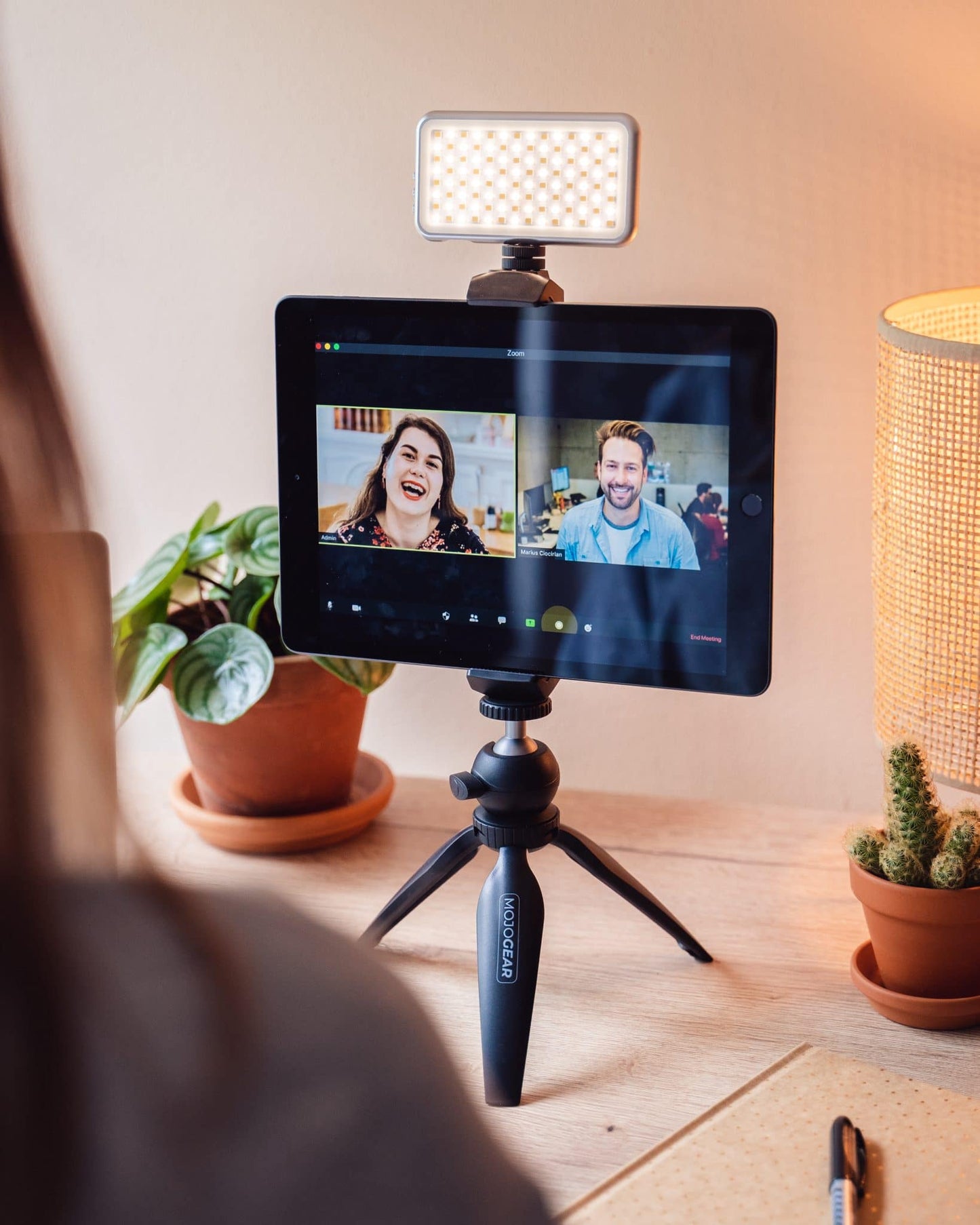 MOJOGEAR Telefoon- & Tablet houder voor statief - met cold shoe-mount - Telefoonhouders