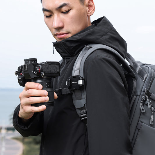 Ulanzi BP04 Hard Shell Rugzak 25 liter met Find My Tracker - Cameratassen