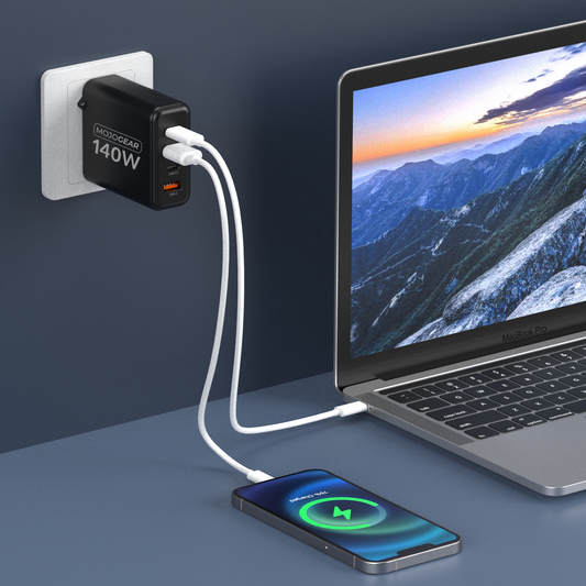 MOJOGEAR CHARGE+ 140 Watt oplader met USB naar USB-C kabel 3 meter - Opladers