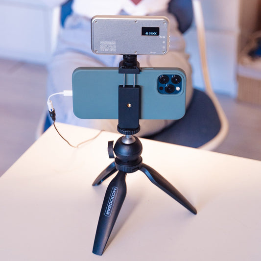 MOJOGEAR Vlog KIT: mini-statief, telefoonhouder & extra lange selfie stick - Ministatieven