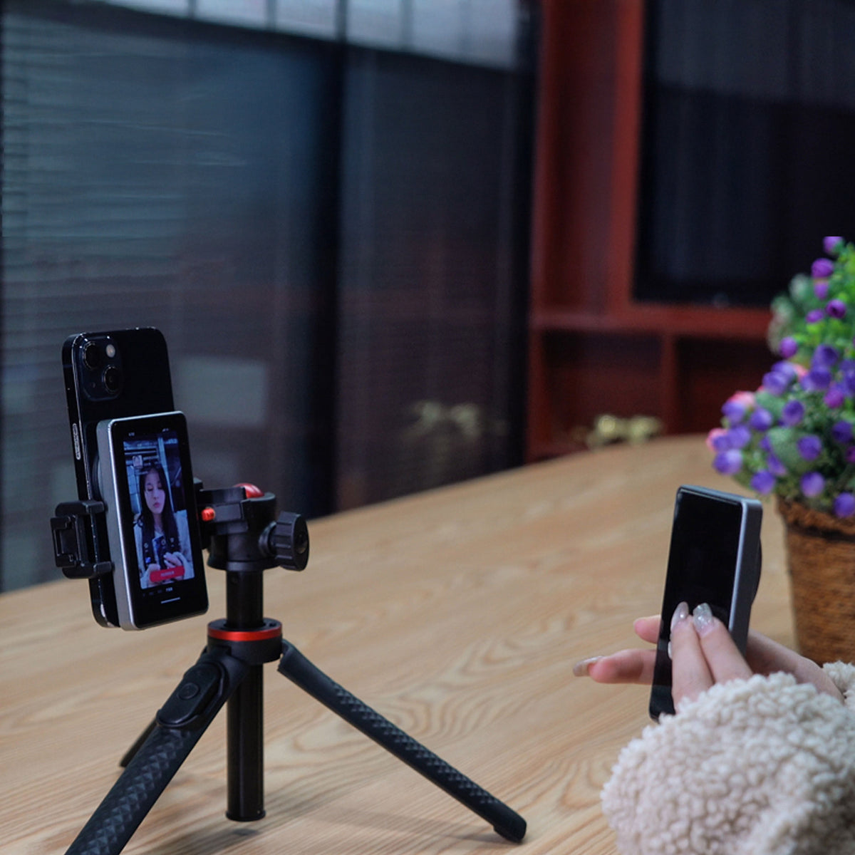 Moniteur de selfie/vlog MOJOGEAR VS2 pour iPhone et Android - Blanc